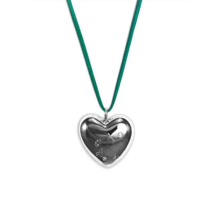 HEART THAT KNOWS LOVE necklace set