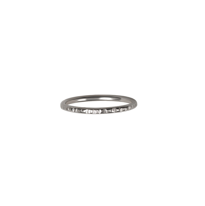 ESENTIAL Ring